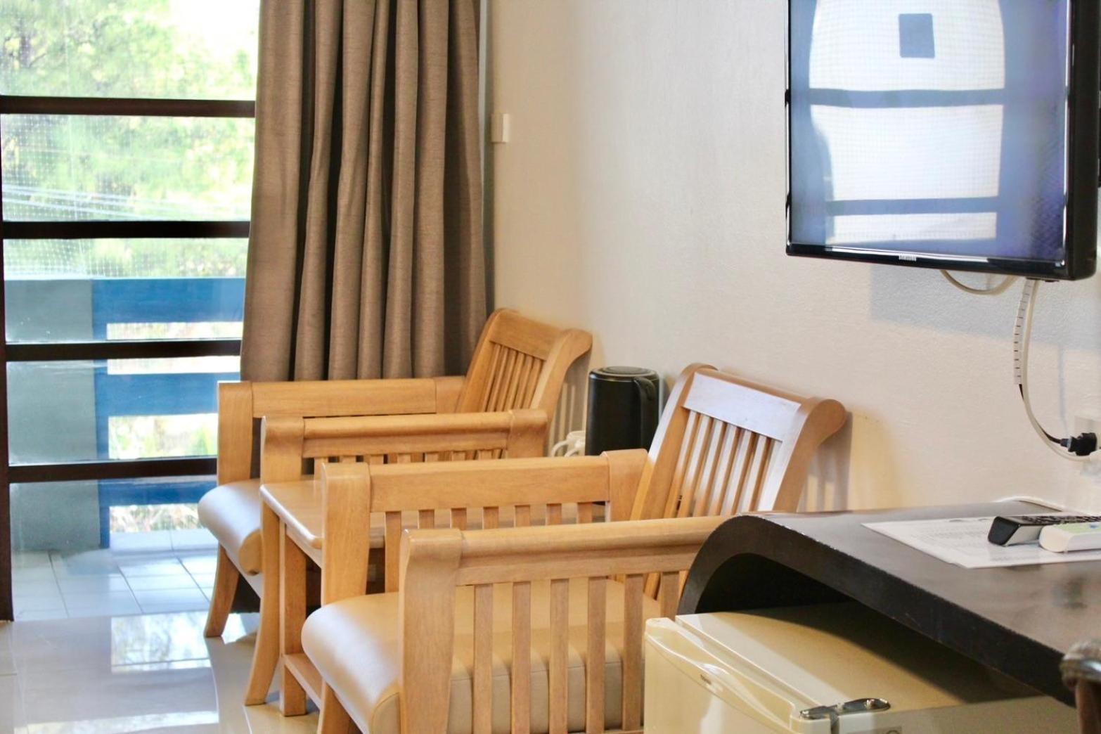 S2 Hotel - Sha Plus Certified Bangsaen Oda fotoğraf