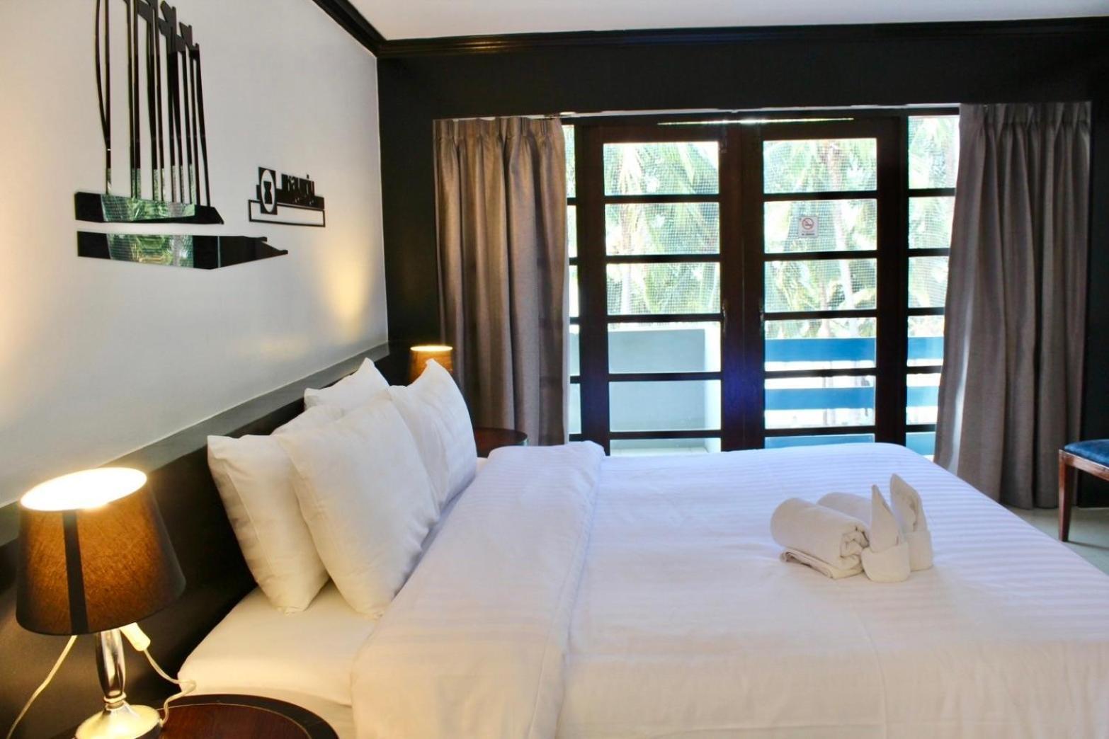 S2 Hotel - Sha Plus Certified Bangsaen Dış mekan fotoğraf