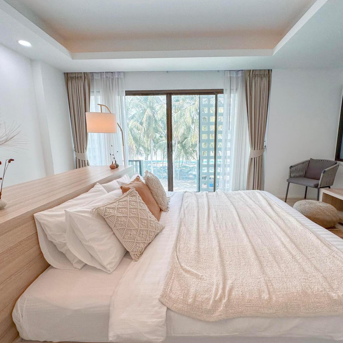 S2 Hotel - Sha Plus Certified Bangsaen Dış mekan fotoğraf
