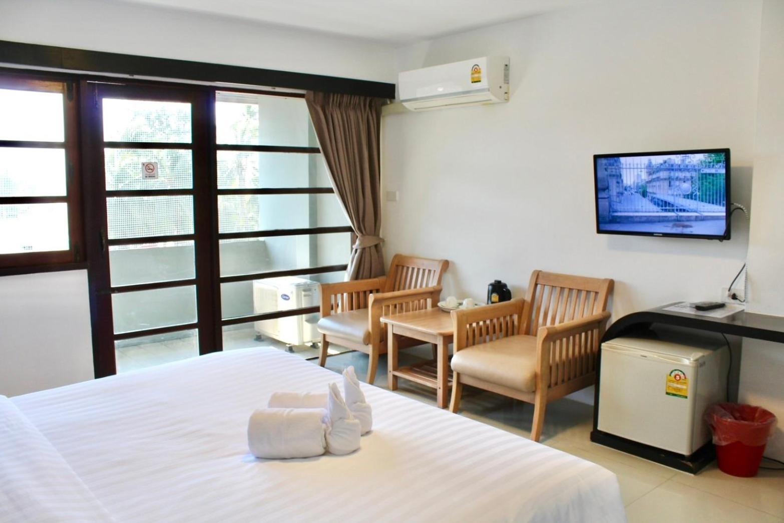 S2 Hotel - Sha Plus Certified Bangsaen Oda fotoğraf